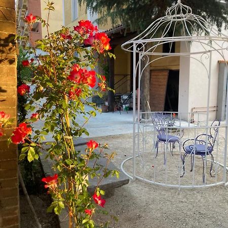 Villa Delle Rose برا المظهر الخارجي الصورة